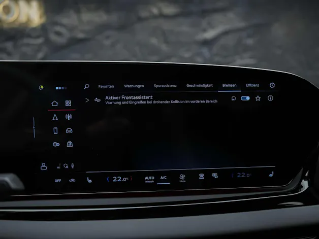 Audi A6 Limousine S Line TDI quattro S tronic *Leder*Werksgarantie*360° Kamera*Abstandsregler*