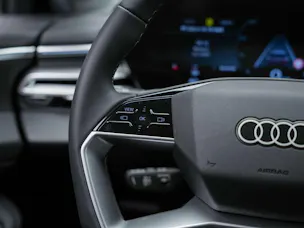Audi A6 Limousine S Line TDI quattro S tronic *Leder*Werksgarantie*360° Kamera*Abstandsregler*