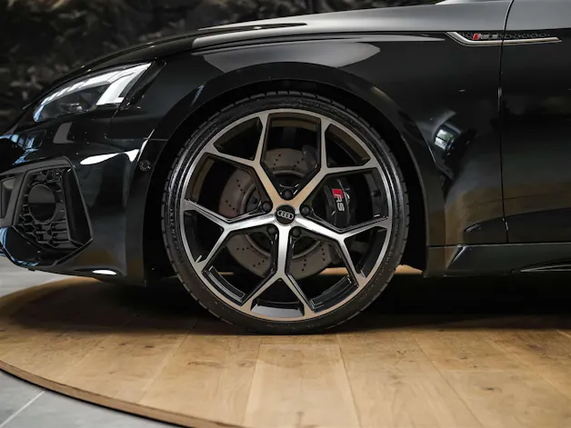 Audi RS5 Sportback 2.9 TFSI quattro tiptronic *Assistenzpaket*21" Felgen*Massage*