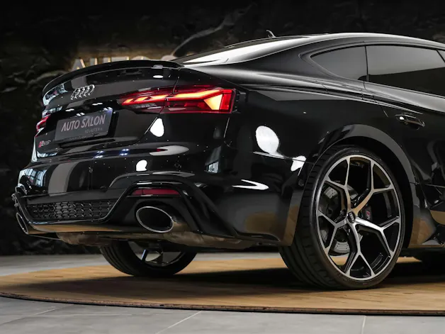Audi RS5 Sportback 2.9 TFSI quattro tiptronic *Assistenzpaket*21" Felgen*Massage*