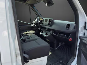 Mercedes-Benz Sprinter 317 CDI Standard 9G-TRONIC