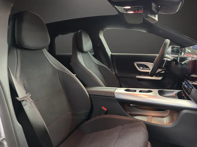 MERCEDES-BENZ CLA Shooting Brake 350 4Matic 85 kWh EQ