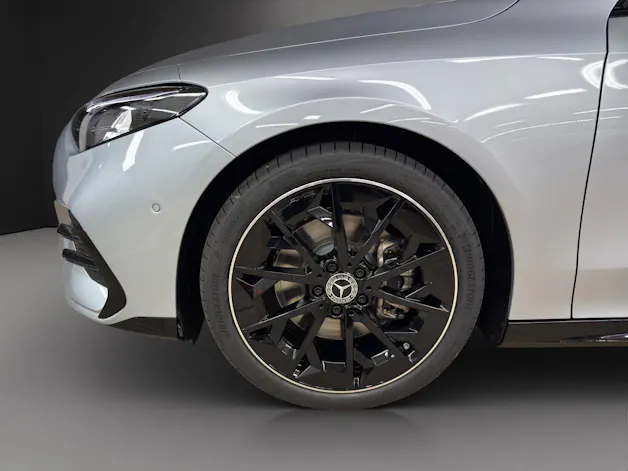 MERCEDES-BENZ CLA Shooting Brake 350 4Matic 85 kWh EQ