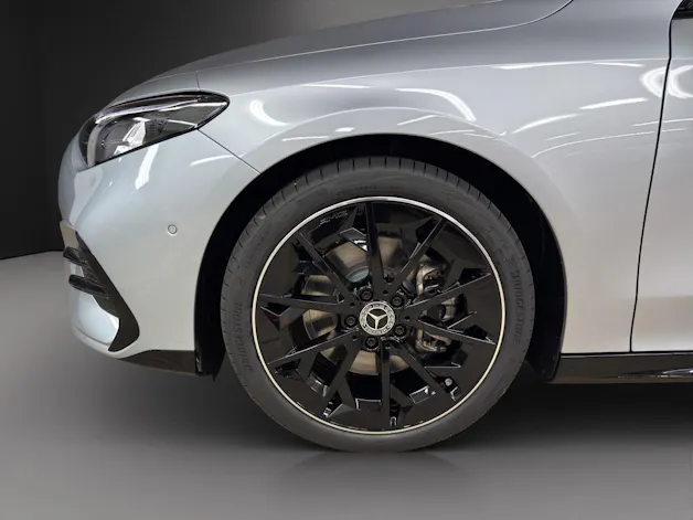 MERCEDES-BENZ CLA Shooting Brake 350 4Matic 85 kWh EQ