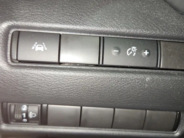 Nissan Juke 1.6 FHEV N-Connecta