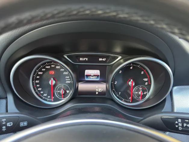 Mercedes-Benz CLA Shooting Brake 200 d AMG Line 4Matic 7G-DCT