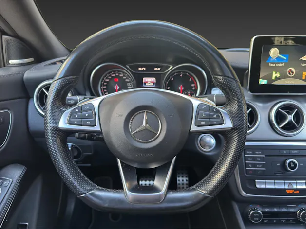 Mercedes-Benz CLA Shooting Brake 200 d AMG Line 4Matic 7G-DCT