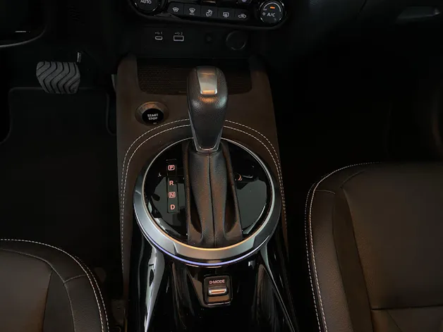 Nissan Juke 1.6 FHEV N-Design
