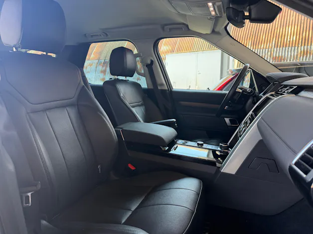 Land Rover Discovery 3.0 SDV6 HSE Automatic