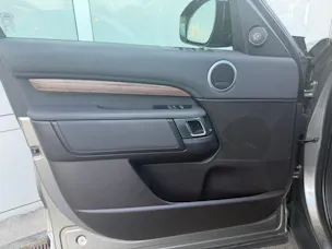 Land Rover Discovery 3.0 SDV6 HSE Automatic