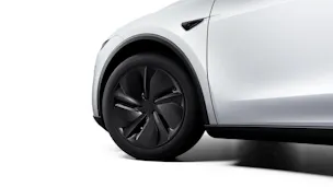 Tesla Model Y Long Range Premium RWD
