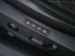 Škoda Octavia Combi 2.0 TSI DSG RS *Abstandsregler*Massage*Standheizung*