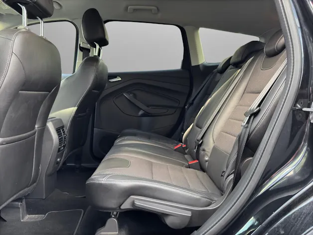 Ford Kuga 2.0 TDCi Titanium 4WD PowerShift