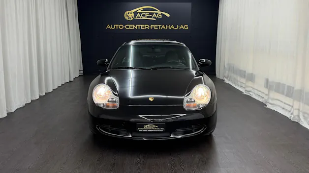 Porsche 911 Carrera
