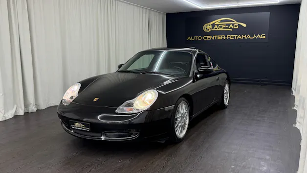 Porsche 911 Carrera