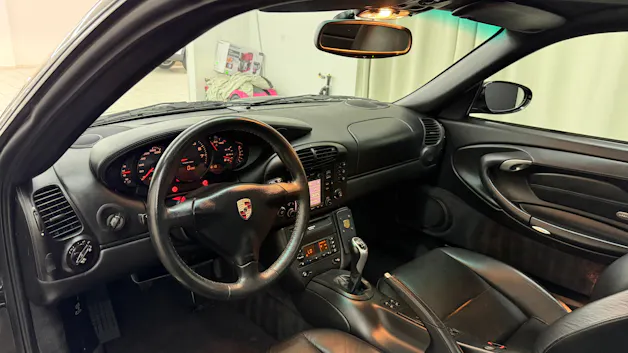 Porsche 911 Carrera