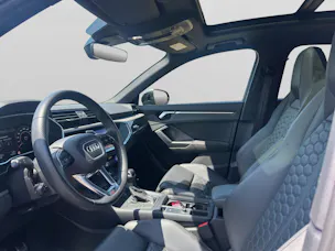 Audi RS Q3 2.5 TFSI quattro S tronic