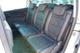 SEAT Alhambra 2.0 TDI DSG Style 7-PLÄTZER!!!