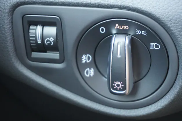 SEAT Alhambra 2.0 TDI DSG Style 7-PLÄTZER!!!