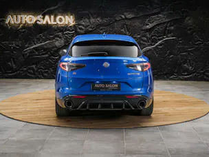 Alfa Romeo Stelvio 2.0 Veloce Q4 AT8 *Abstandsregler*El. Sitze mit Memory*Harman/Kardon Soundsystem*