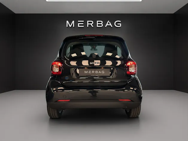 Smart fortwo EQ