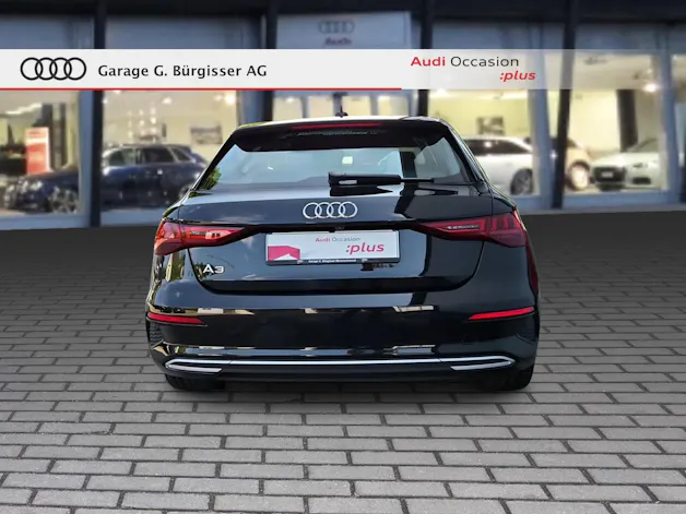 Audi A3 Sportback 35 TFSI advanced Attraction S-tronic Mythosschwarz Metallic