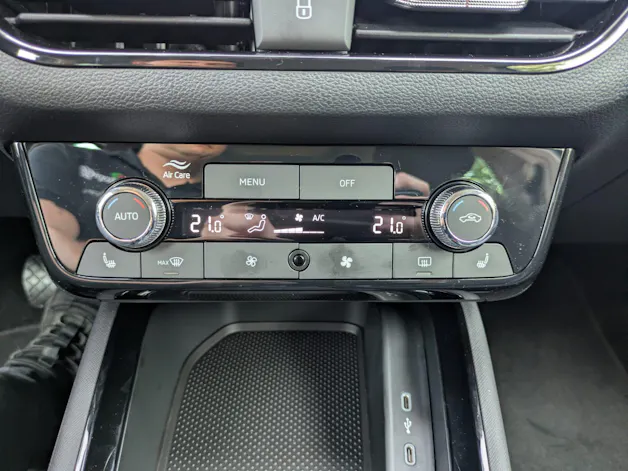 SKODA Kamiq 1.0 TSI Selection DSG