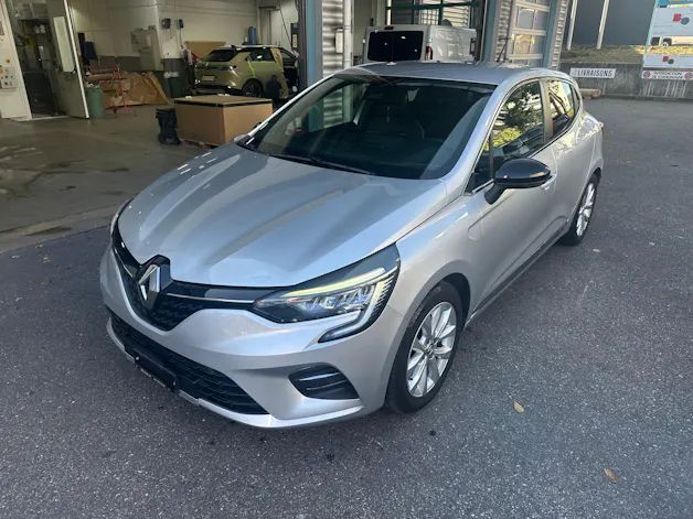 Renault Clio 1.6 E-Tech Intens