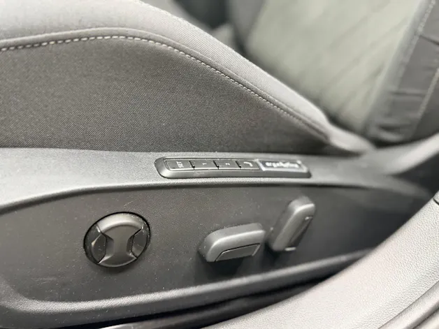 VW Golf Variant 1.5 TSI Life DSG