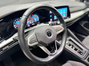 VW Golf Variant 1.5 TSI Life DSG