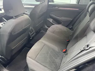 VW Golf Variant 1.5 TSI Life DSG