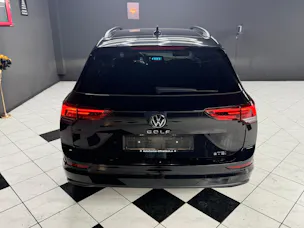 VW Golf Variant 1.5 TSI Life DSG