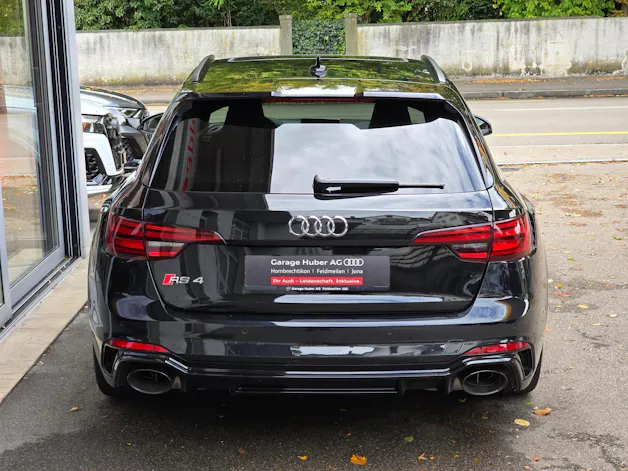 Audi RS4 Avant 2.9 TFSI quattro tiptronic