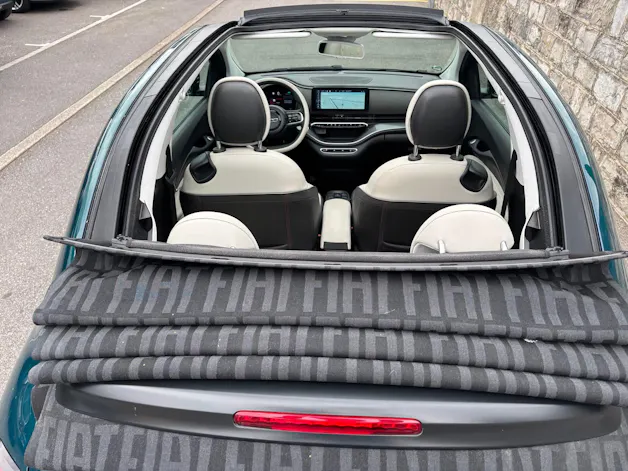 Fiat 500 C electric 87 kW La Prima