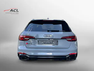 Audi RS4 Avant 2.9 TFSI quattro tiptronic