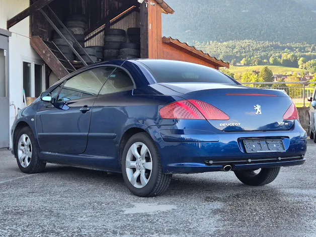 Peugeot 307 CC 2.0 16V Dynamic