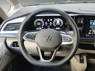VW California Beach Tour Liberty PHEV Hybrid 4Motion