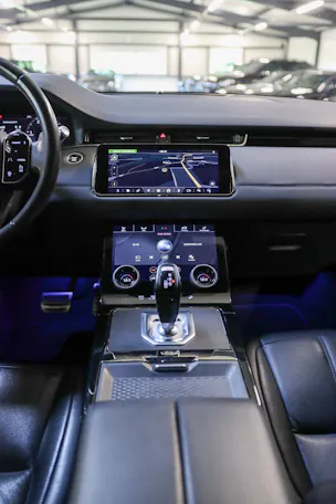Land Rover Range Rover Evoque R-Dynamic D 240 SE AT9