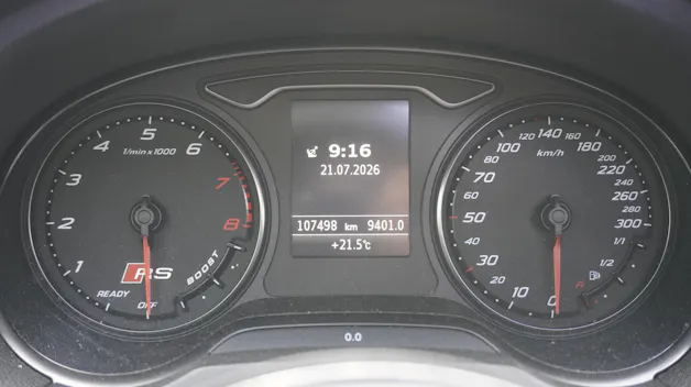 Audi RS3 2.5 TSI quattro S-tronic