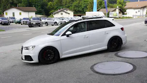 Audi RS3 2.5 TSI quattro S-tronic