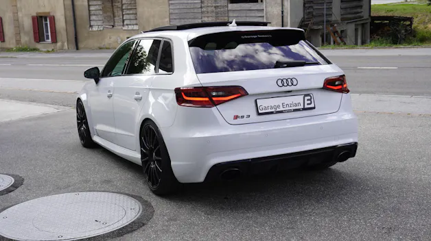 Audi RS3 2.5 TSI quattro S-tronic