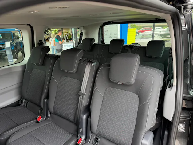 Ford Transit Custom Combi PHEV 320 L1H1 Trend Automat