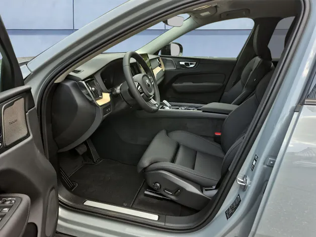 Volvo XC60 2.0 T6 TE Plus Dark eAWD