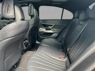 Mercedes-Benz E 220 d 4Matic 9G-Tronic