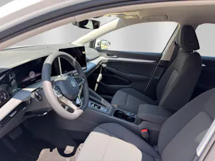 VW Golf Variant 1.5 eTSI mHEV Basis DSG