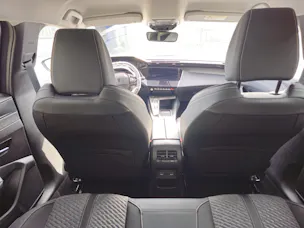 Peugeot 308 1.2 HEV 145 GT