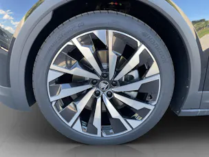 Škoda Elroq 85x Sportline 4x4