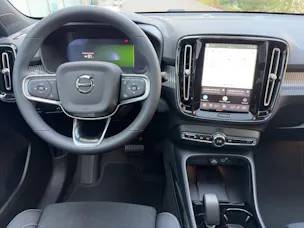 Volvo EX40 Twin Black Edition AWD