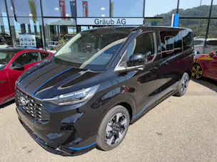 Ford Tourneo Bus 320 L1H1 Sport Automat 4x4