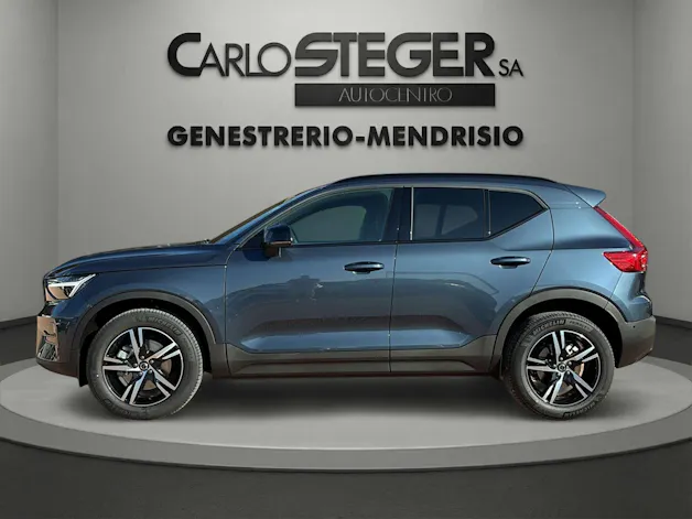 Volvo XC40 B3 Benzin Mild Hybrid Plus Dark DCT